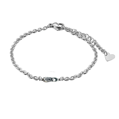 Runner Charm Chain Bracelet