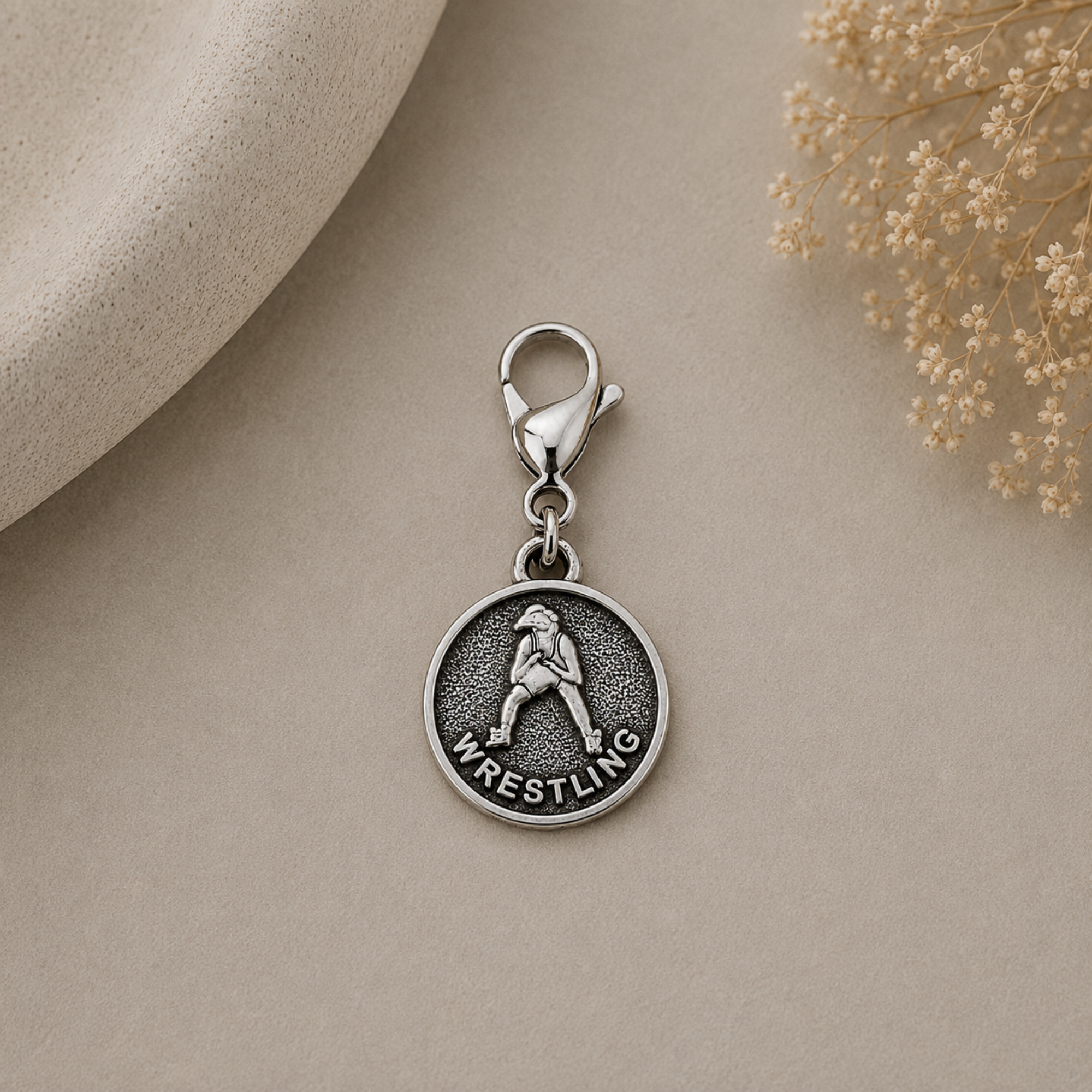 Wrestling Clip On Zipper Pull