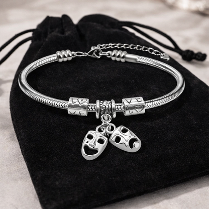 Drama Love Sneak Chain Bracelet