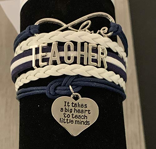 Teacher Charm Bracelet- It Takes a Big Heart to Teach Little Minds - Infinity Collection