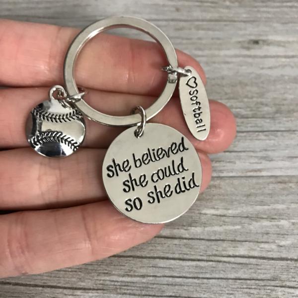 Softball Keychain - She Believed She Could So She Did - Sportybella